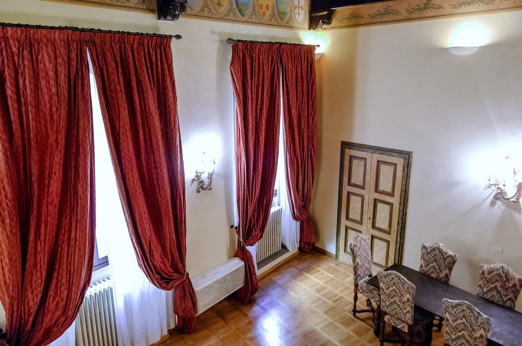 Corno Florentine Apartment By 360Rentals Firenze Bagian luar foto