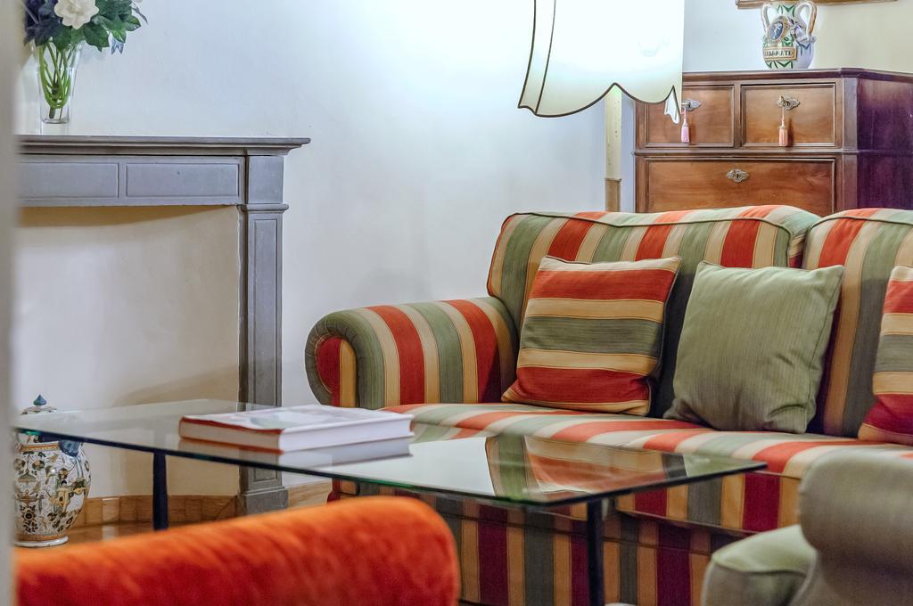 Corno Florentine Apartment By 360Rentals Firenze Bagian luar foto